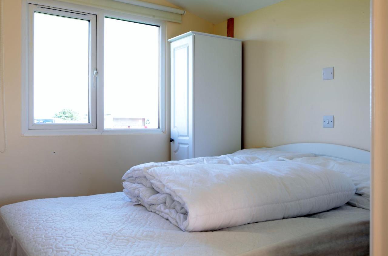 Atlantic Bays Holiday Park Saint Ervan ภายนอก รูปภาพ