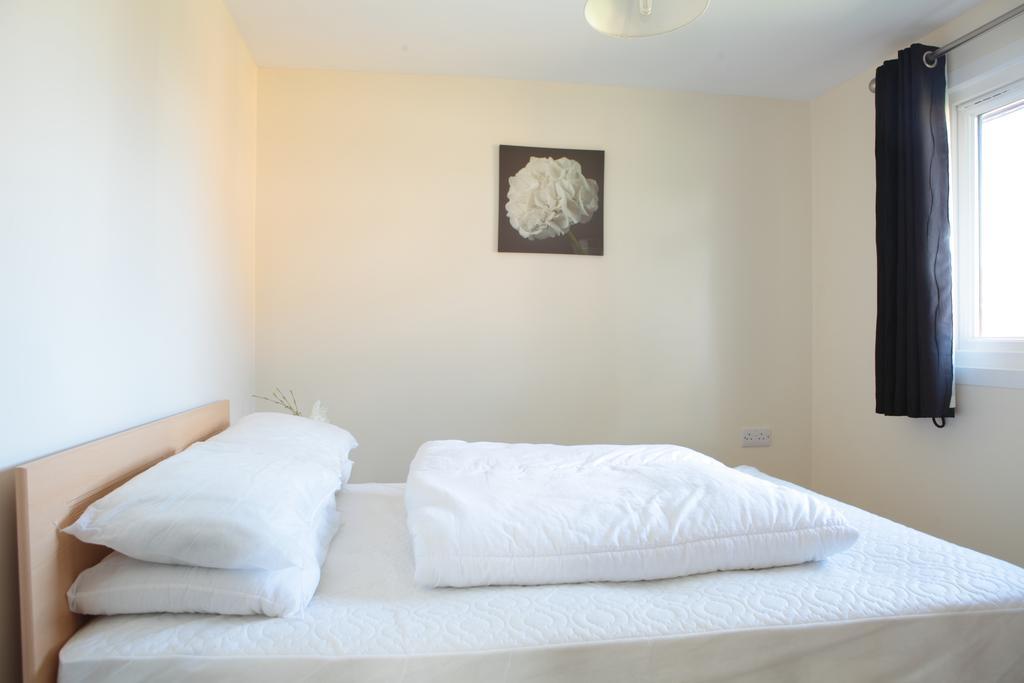 Atlantic Bays Holiday Park Saint Ervan ภายนอก รูปภาพ