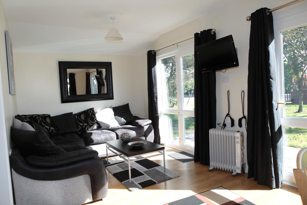 Atlantic Bays Holiday Park Saint Ervan ภายนอก รูปภาพ